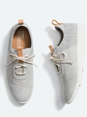 TOMS Women's Gray Canvas Lace-Up Sneakers